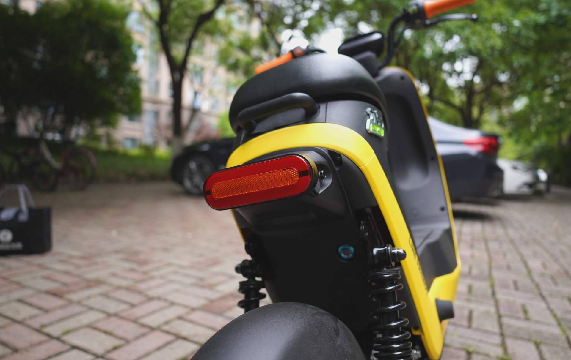 短途出行,电动自行车如何选,入手九号A40LineFriend有感