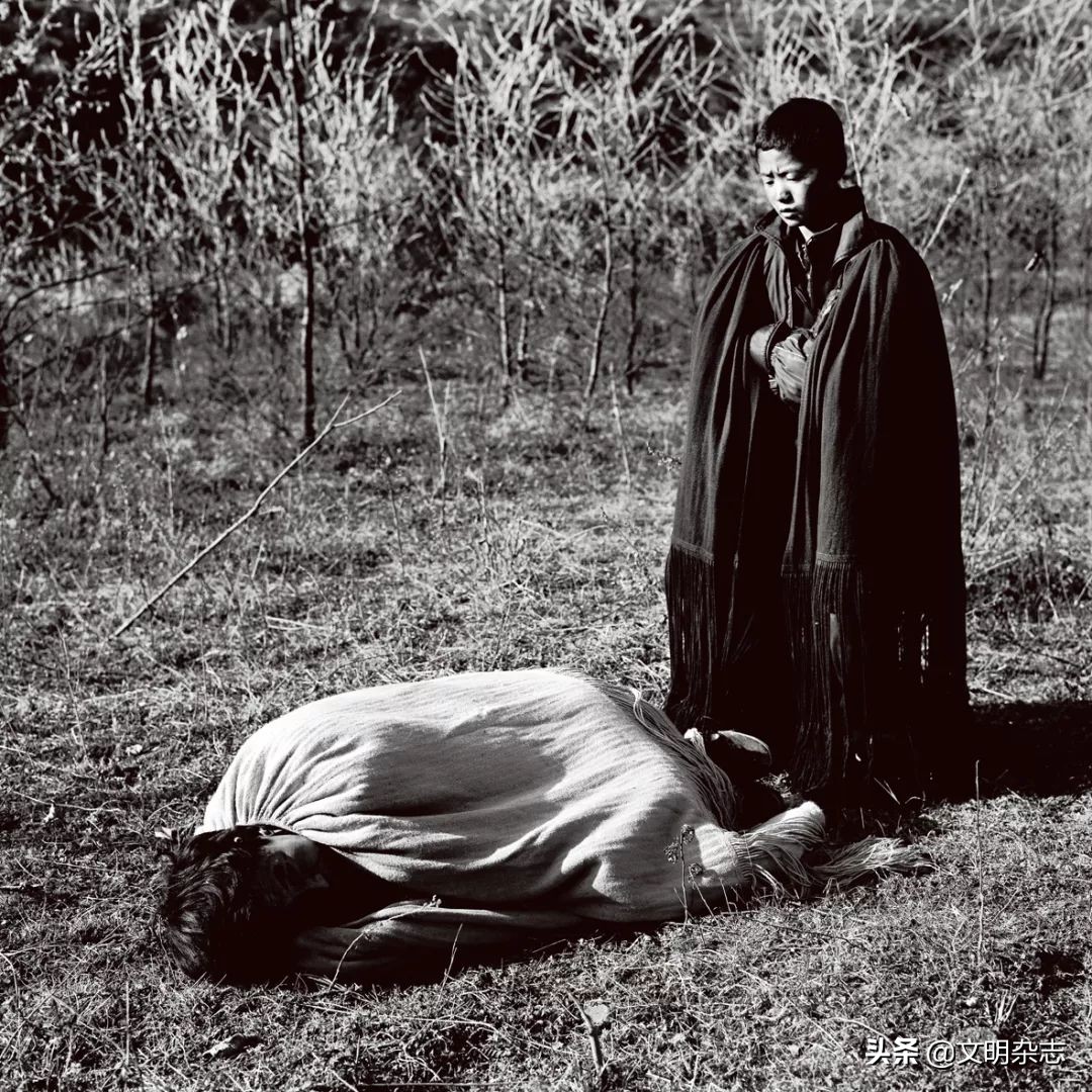 荒诞而无法预测的影像人生:他的思想高过了山