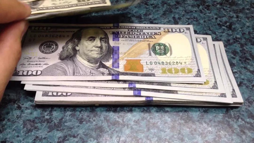 美国物价一百美元可以买一些什么,美国物价100元人民币可以买到什么