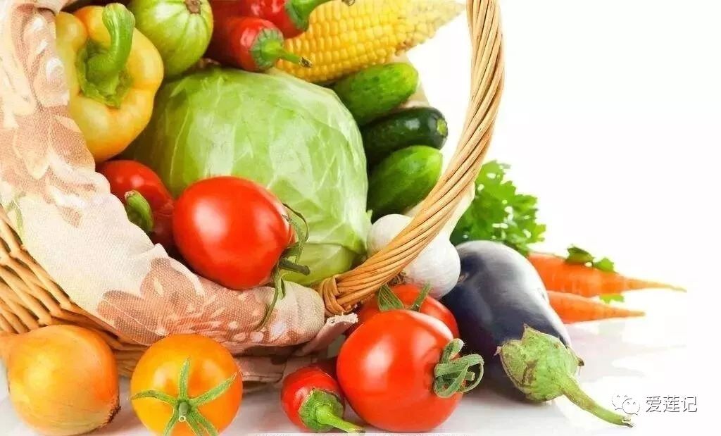 来姨妈眉毛附近起痘怎么回事,姨妈痘怎样才能彻底解决