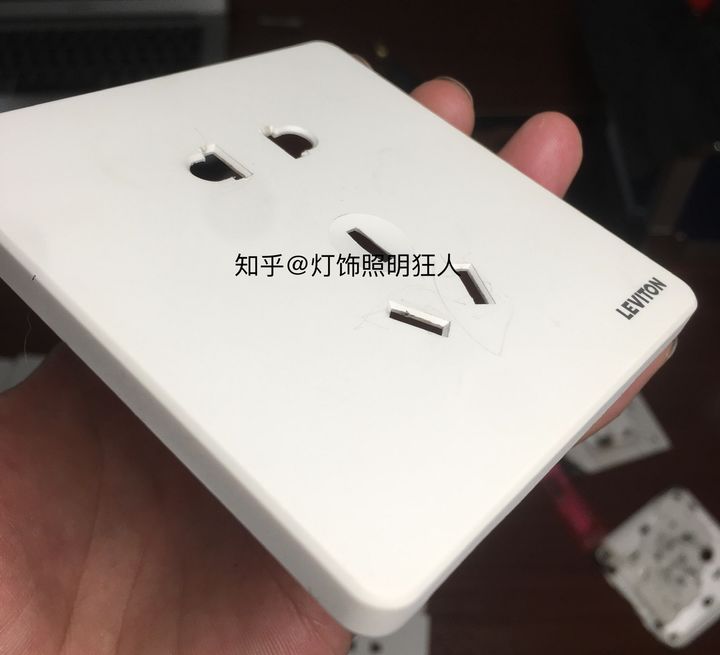 开关插座哪家强14款插座硬核测评,开关插座品牌推荐测评