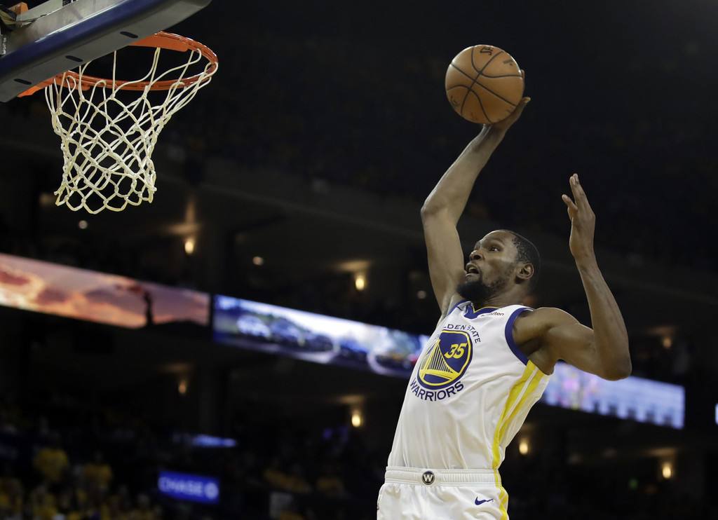 19年杜兰特有多强？曾半场38分，全场50分6篮板5助攻，太厉害了