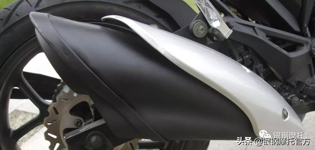 银钢大怪兽和小怪兽哪个好看,银钢小怪兽和大怪兽有什么区别吗