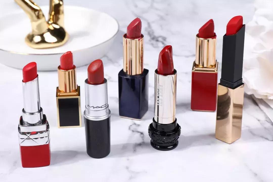 完美日记适合黄皮显白口红推荐,平价口红推荐黄皮显白哑光唇膏