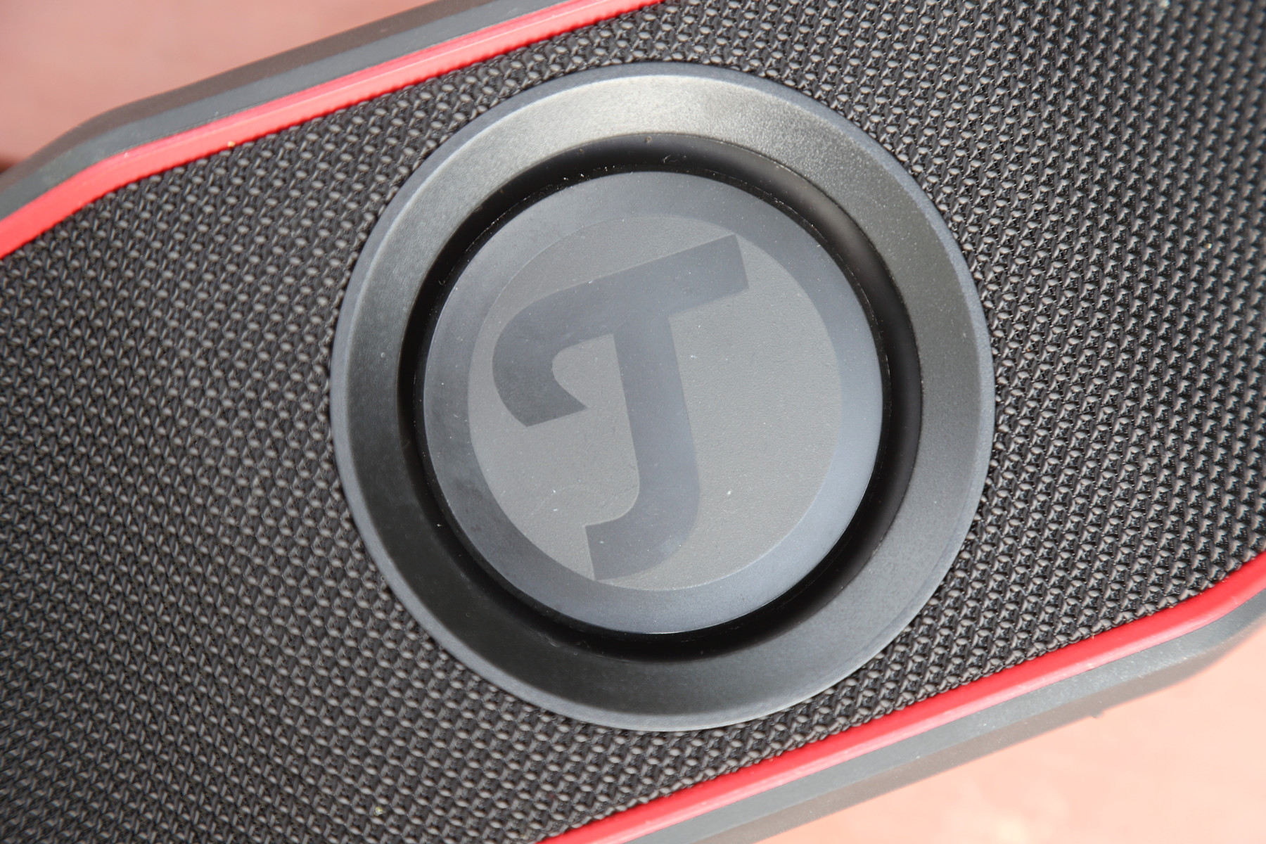 德斐尔小魔盒蓝牙音箱体验,德斐尔rockstergo拆解