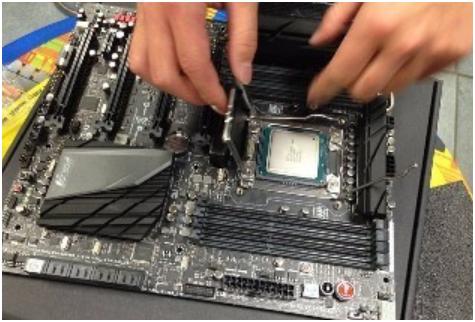 买电脑是diy组装机好吗,diy组装电脑和整机哪个好