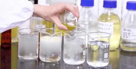 李佳琦推荐卸妆液3秒卸妆,公认最好卸妆油李佳琦