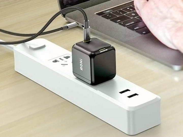 五十瓦无线快充充电器,120w超级闪充可旋转充电器