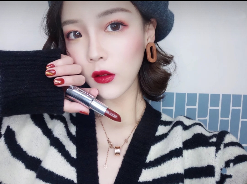 小羊皮复古红色测评,粉色小羊皮测评