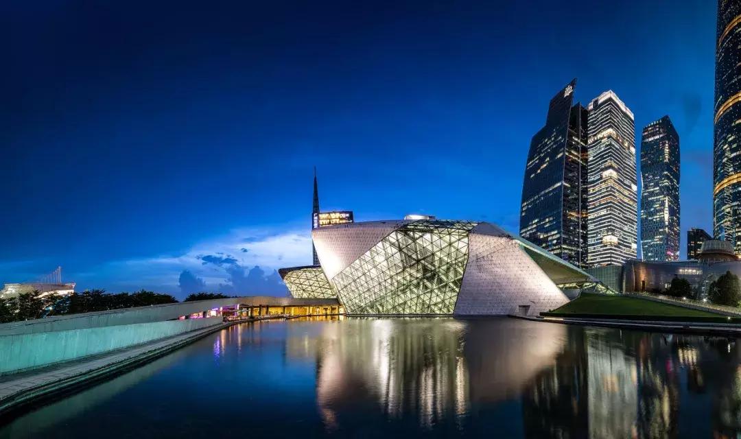 中国目前有造出ufo飞行器吗,ufc中国100亿美元