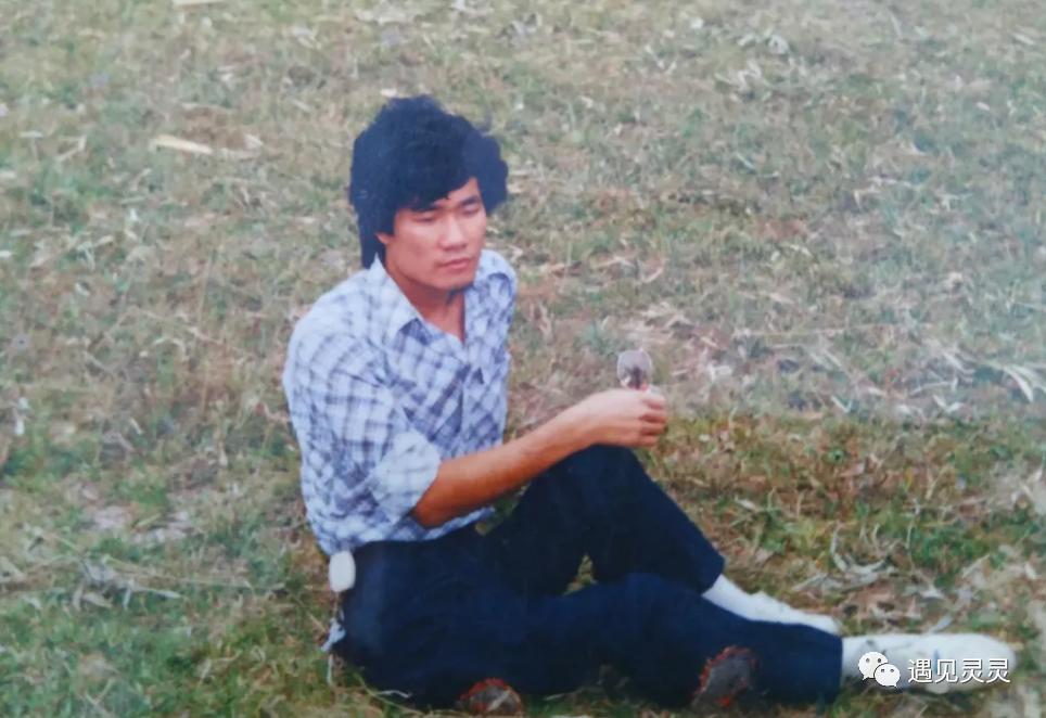 身患残疾的老裁缝凭手艺在*今条头日**吸粉27万，他背后的故事太感人