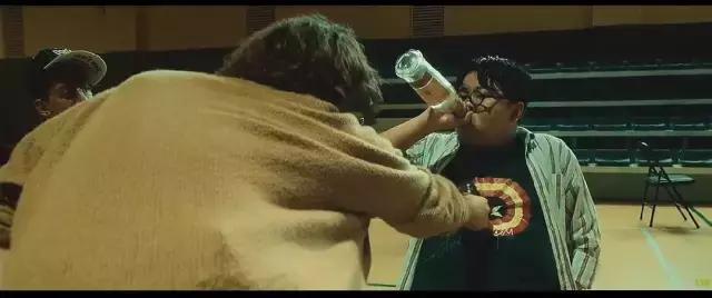 【新影观后感】拯救地球三要素：吴京的钱、黄渤的怼、沈腾的嘴！