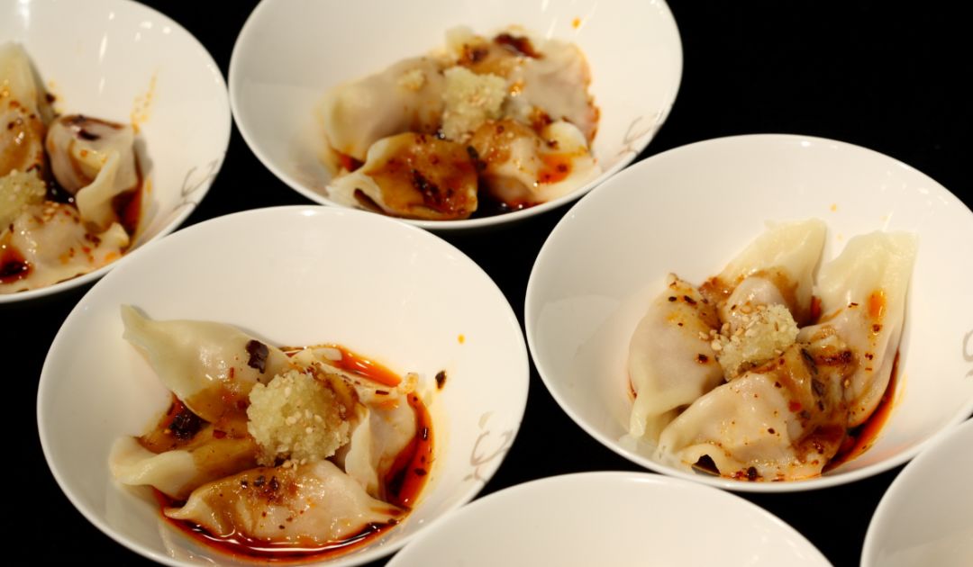 酸菜鱼煮汤圆,酸菜鱼煮饺子