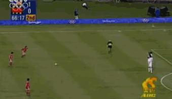 中国足球最伟大的球员,马拉多纳足球经典瞬间