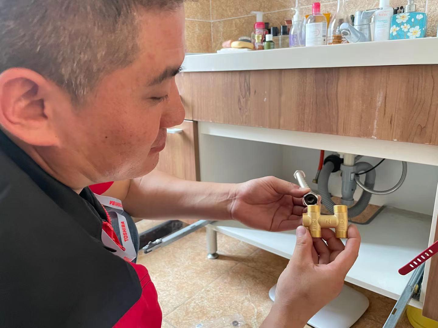 东芝零冷水热水器没有回水管,东芝零冷水热水器