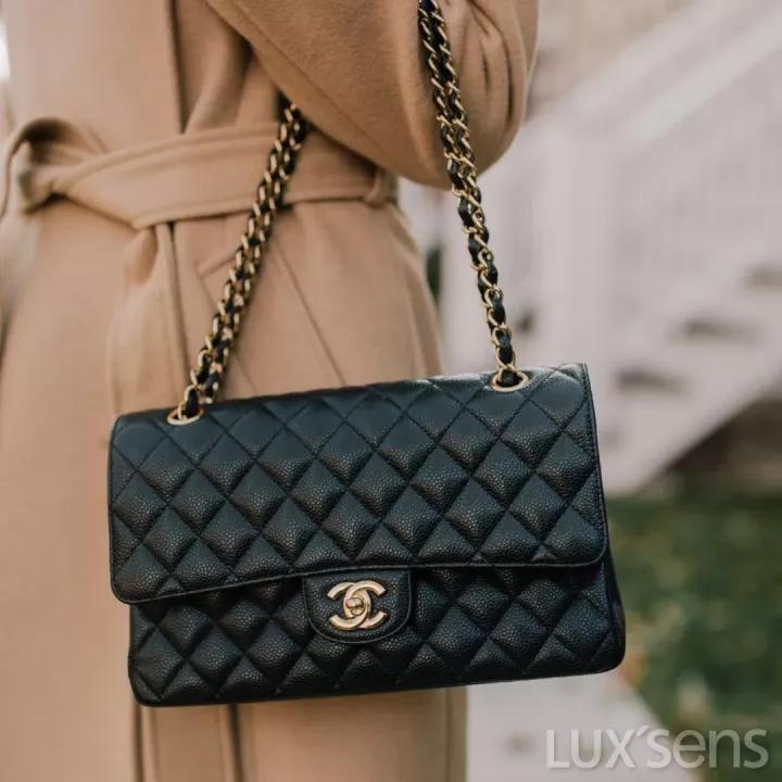 香奈儿值得入手的包保值,香奈儿18季节款包值得买么