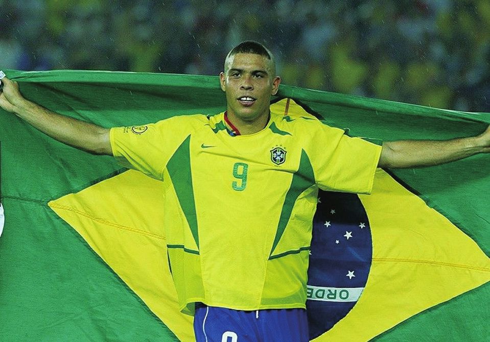 天下足球经典文案,天下足球背景音乐