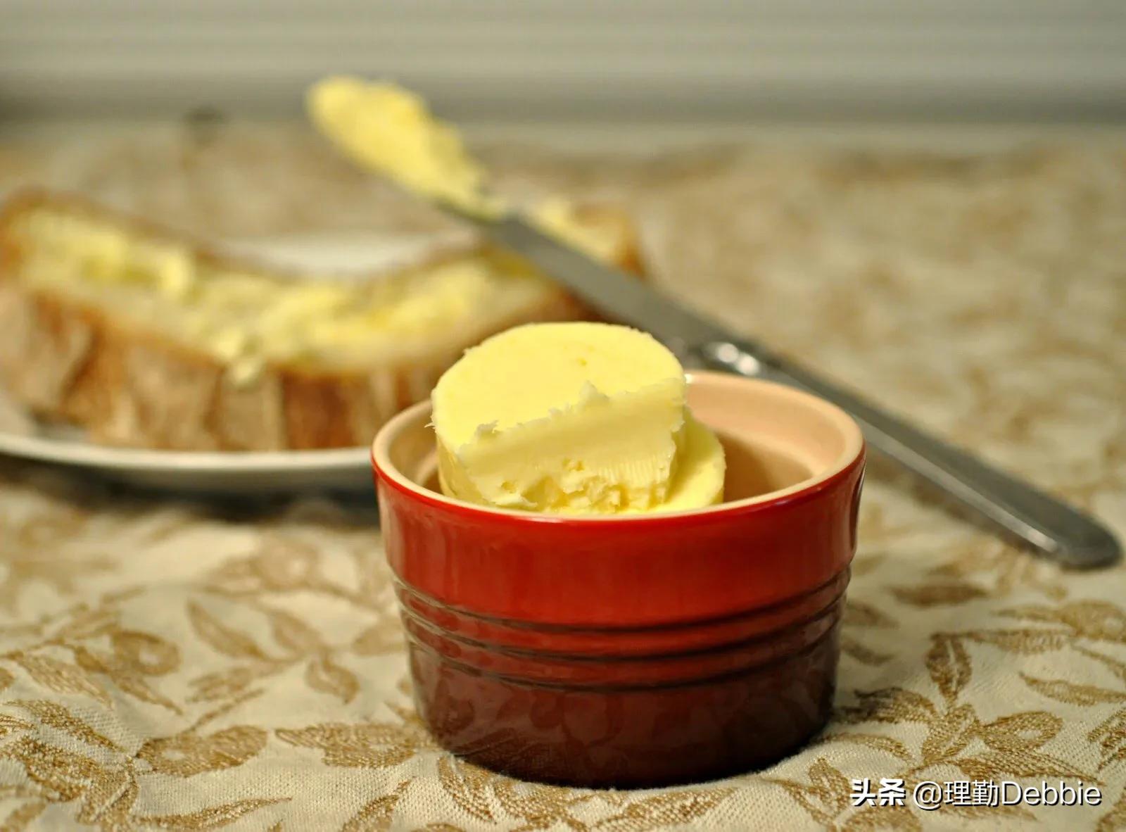 黄油烘焙的做法,黄油打发教程