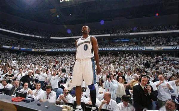 直接白给，沃尔领衔，盘点那些垃圾合同