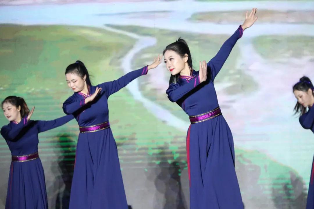 贵州大学科技学院2017级迎新晚会,各大高校迎新晚会视频