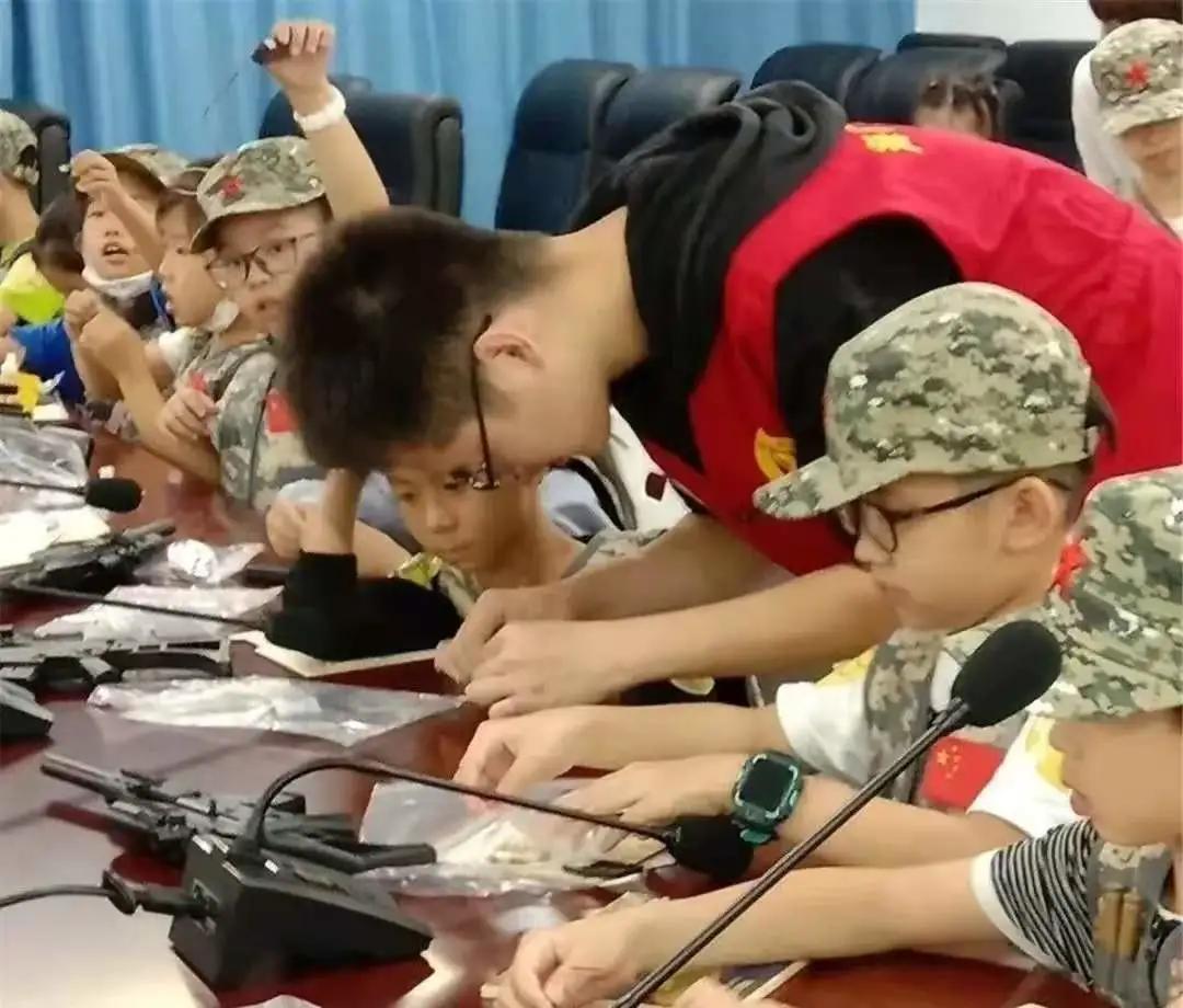 海门镇志愿服务图片,海门温度