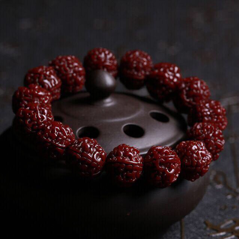 男人值得佩戴的文玩,文玩男士必备四大配饰