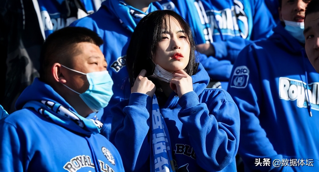 谁是那颗最亮的星——中超美女球迷盘点（上）