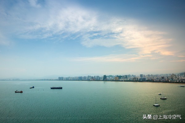 为什么三亚的大东海那么好,三亚最受游客欢迎的大东海