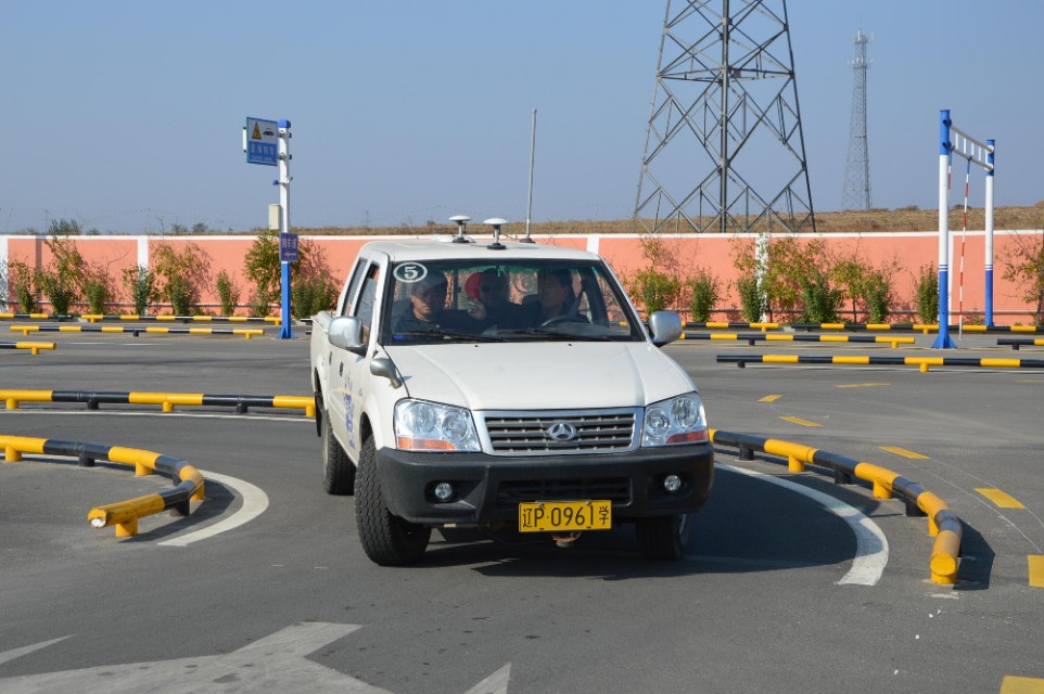 科三没考过怎么办,科三一直没有进步咋办