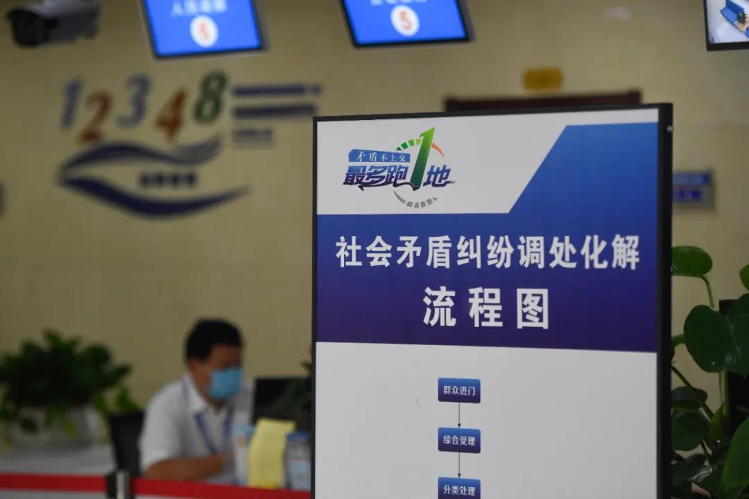 百年大党奋斗历程及其启示党课,百年大党永葆朝气的深刻启示