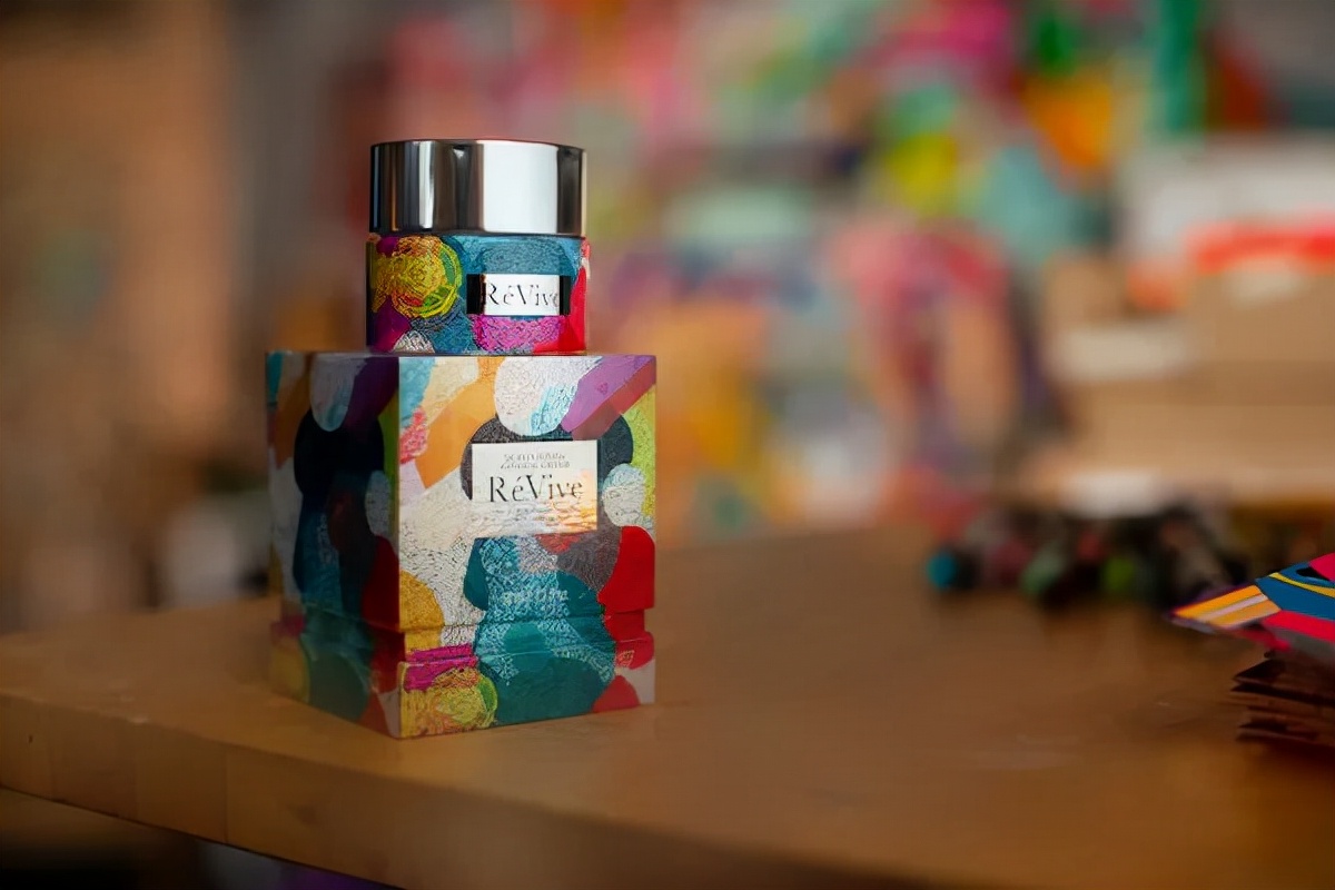 欧莱雅X泡泡玛特联名、effortless周日发膜全新上市...