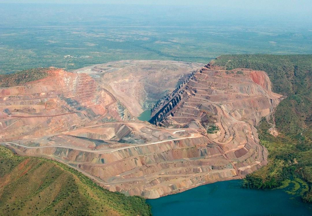 钻石是女孩最好的朋友电影片段,钻石是女孩最好的朋友高清