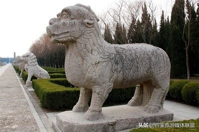 明皇陵里的麒麟的粗细,明皇陵麒麟