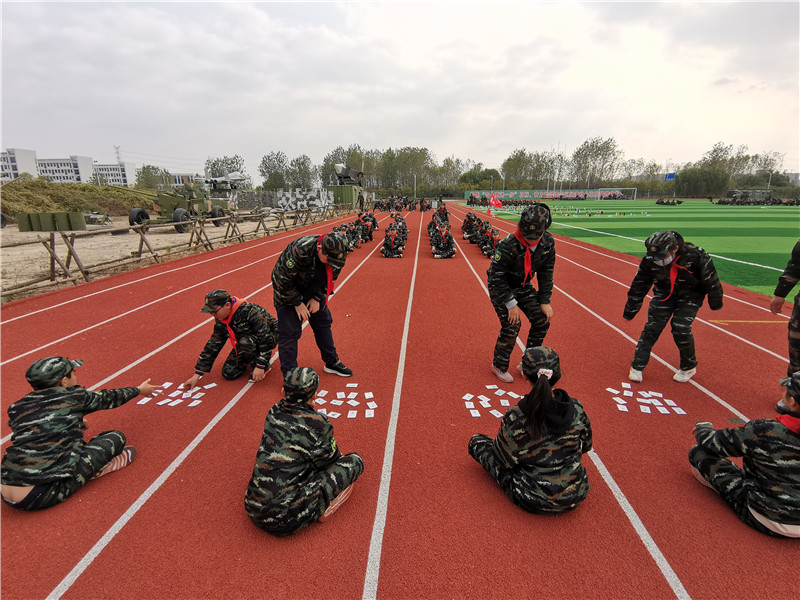 挑战自我,放飞梦想——淮安市楚州实验小学开展学生励志成长教育综合实践活动
