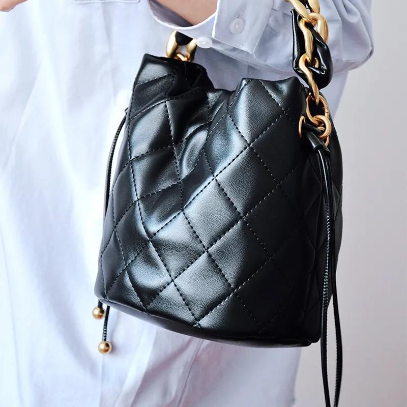 coach和celine哪个高档,coachceline包