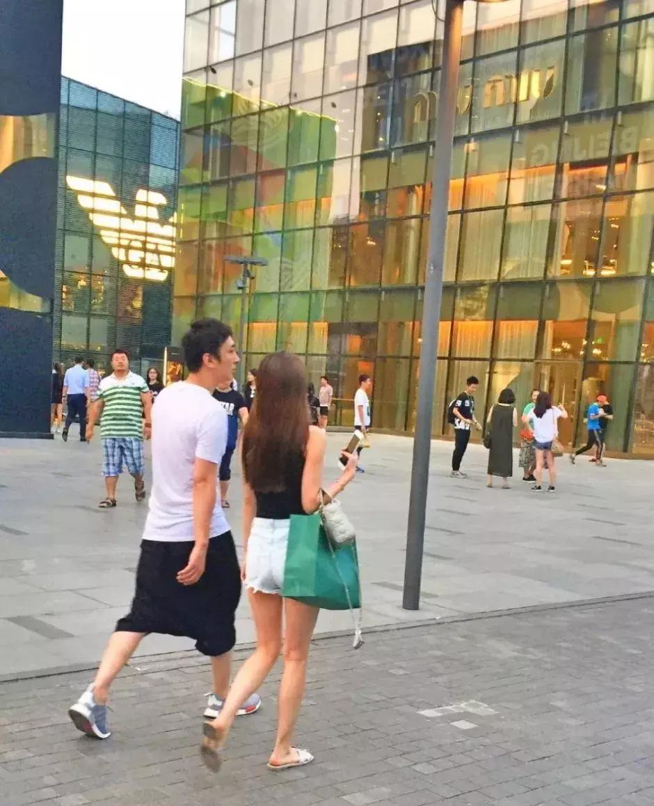 纯情少男王思聪,王思聪年轻时纯情