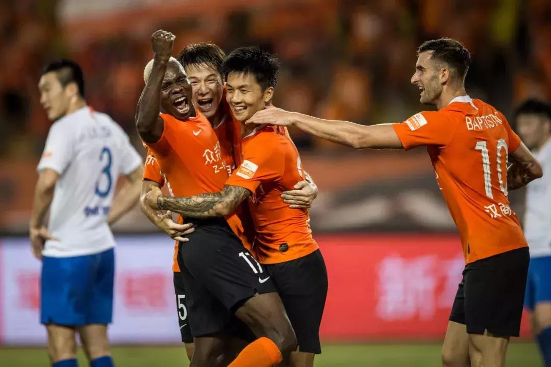 武汉卓尔2-1击败天津天海,武汉卓尔和山东鲁能交手战绩