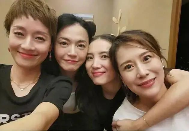 一味追求“幼太感”，到底是审美哪里出了问题？