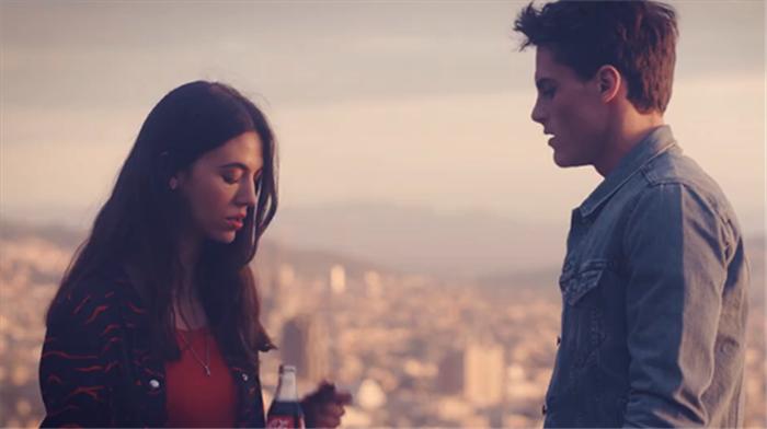 偷偷暗恋你的女人会怎么样,偷偷暗恋你的人