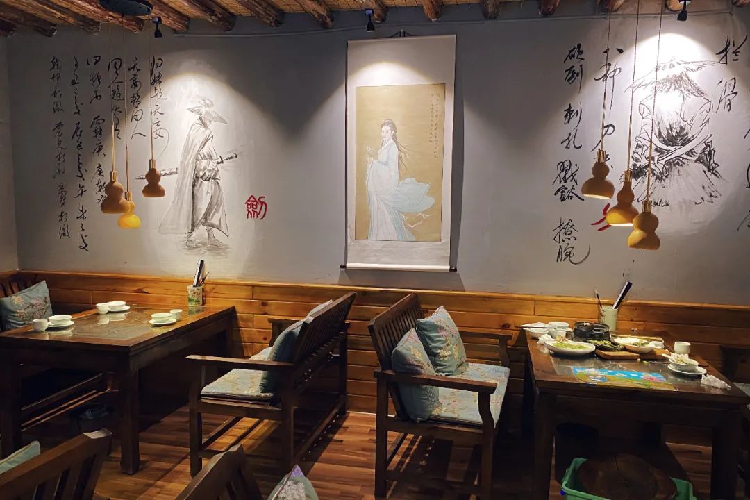 云南大理古城逛吃,大理好吃的特产哪里买最便宜