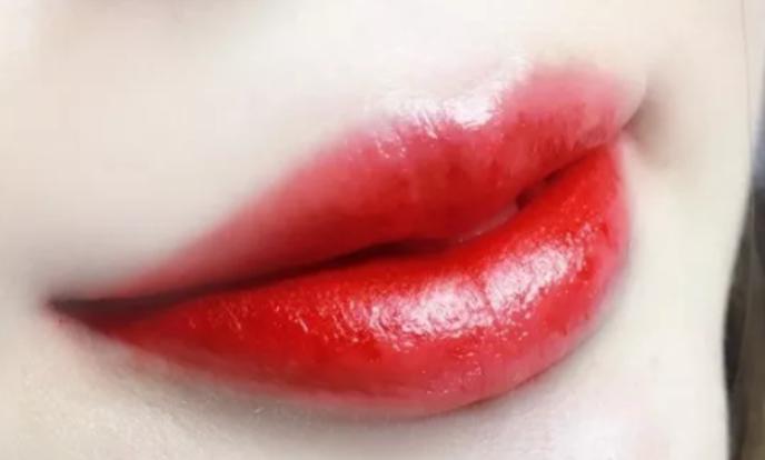 唇部纹绣技巧,纹绣唇的操作技法和后期修复