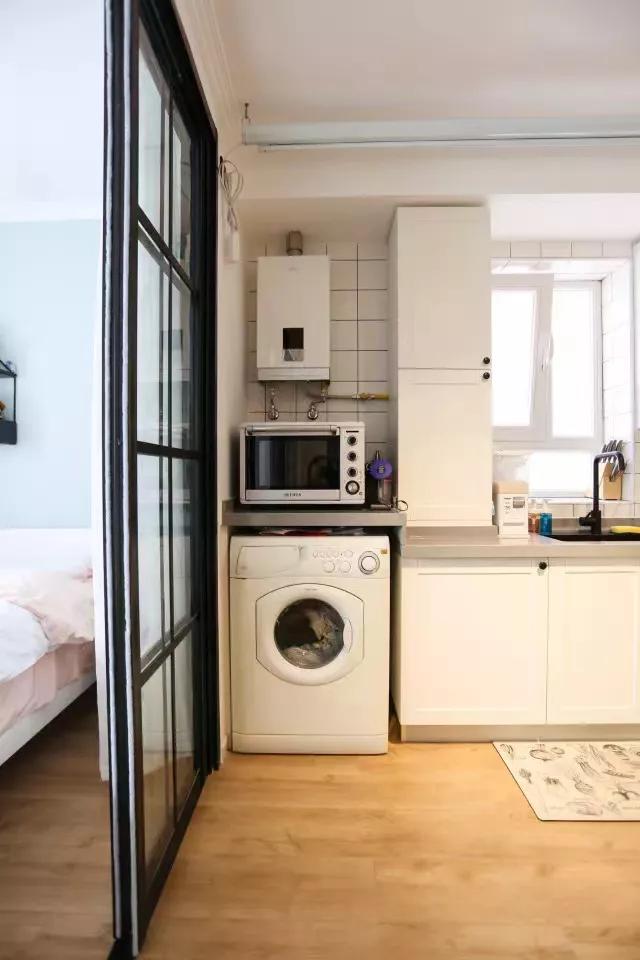 有宠一族必看：啥家庭条件呀，好几万的沙发随便毁？