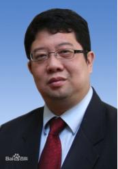 钟南山儿子用爱马仕皮带上热搜：他真的不配用吗?