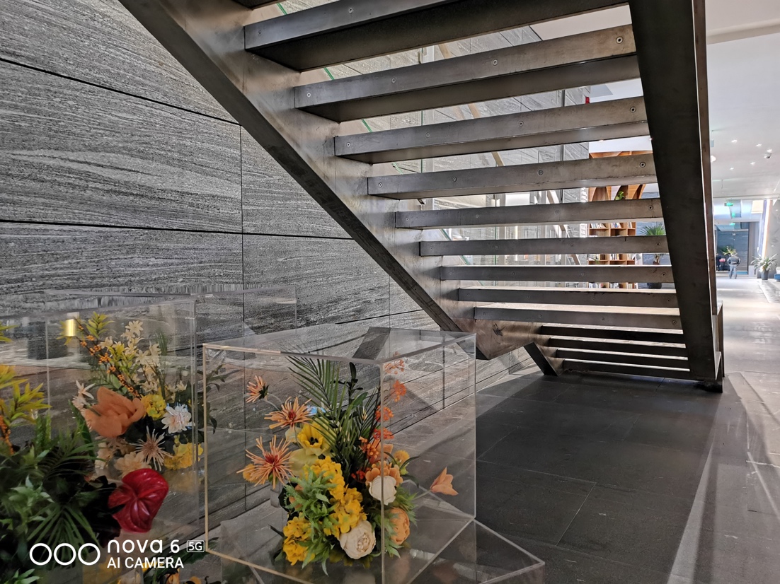 华为nova6开启预约双模5g自拍第一,华为nova6拍照对比p30谁更好