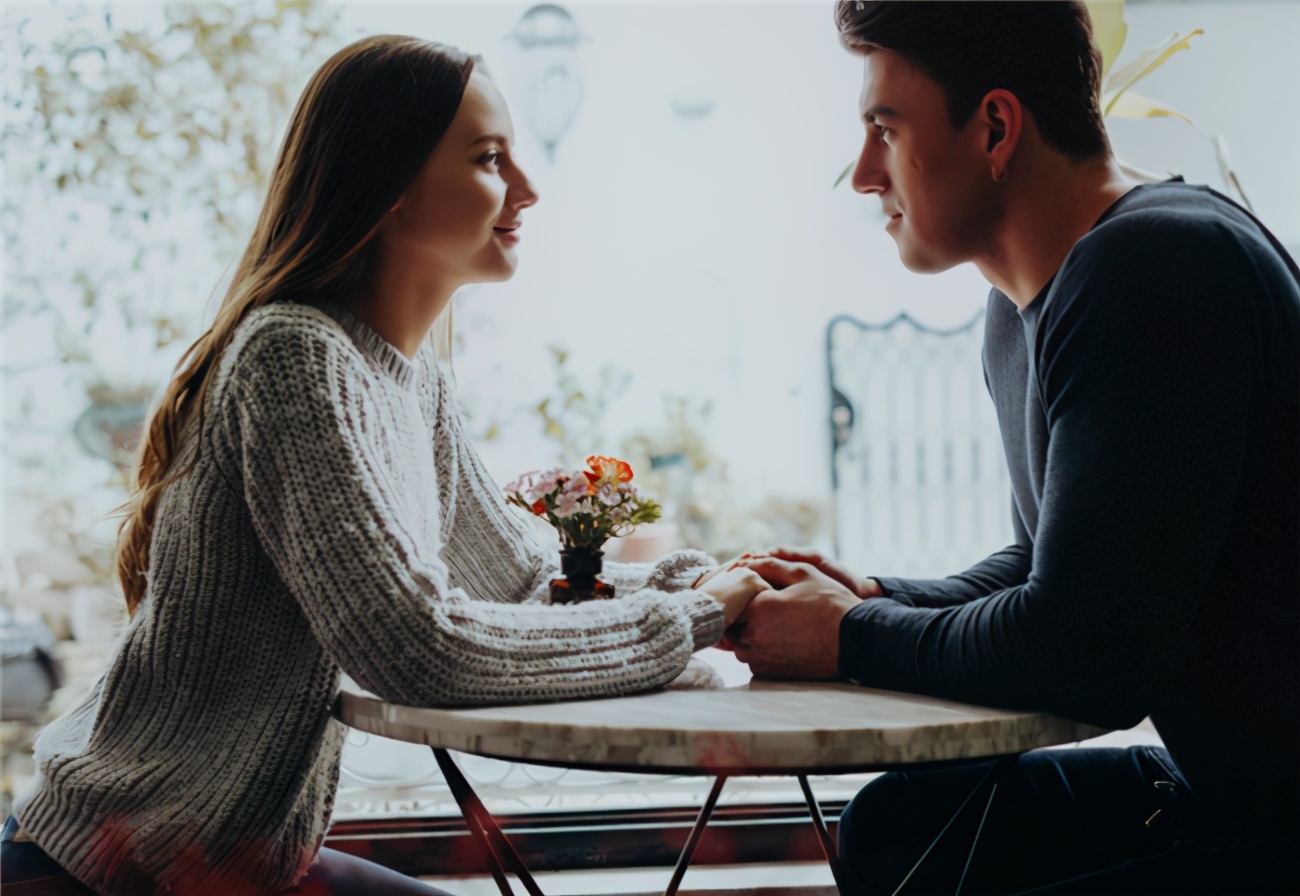 一个强势女人对家庭带来的伤害,妻子怎么维护自己的家庭地位