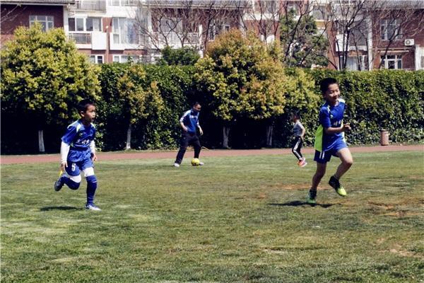 足球跑位需要天赋,足球跑位的原则和目的