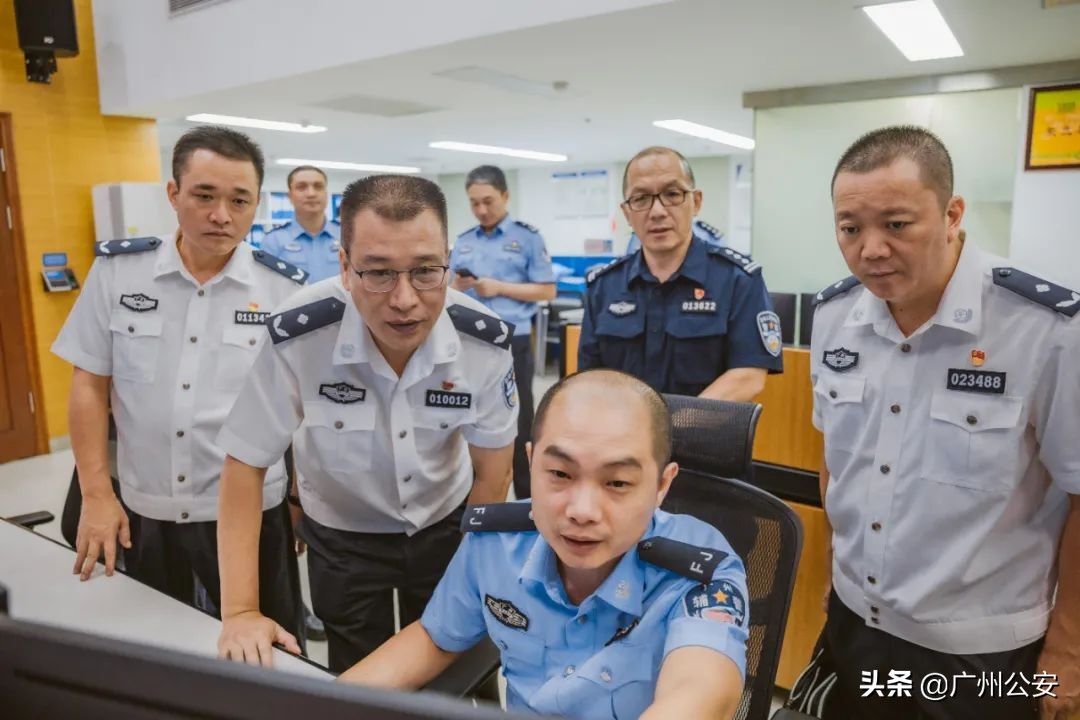 李世全全国公安系统一级英雄模范,李世全同志先烈事迹