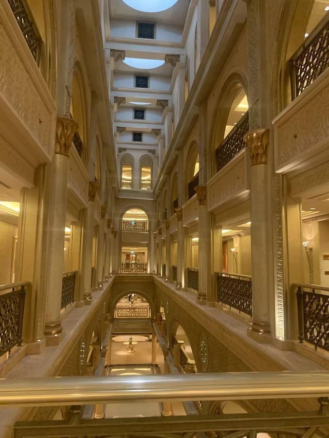 酋长国宫殿酒店推荐,酋长国宫殿酒店视频