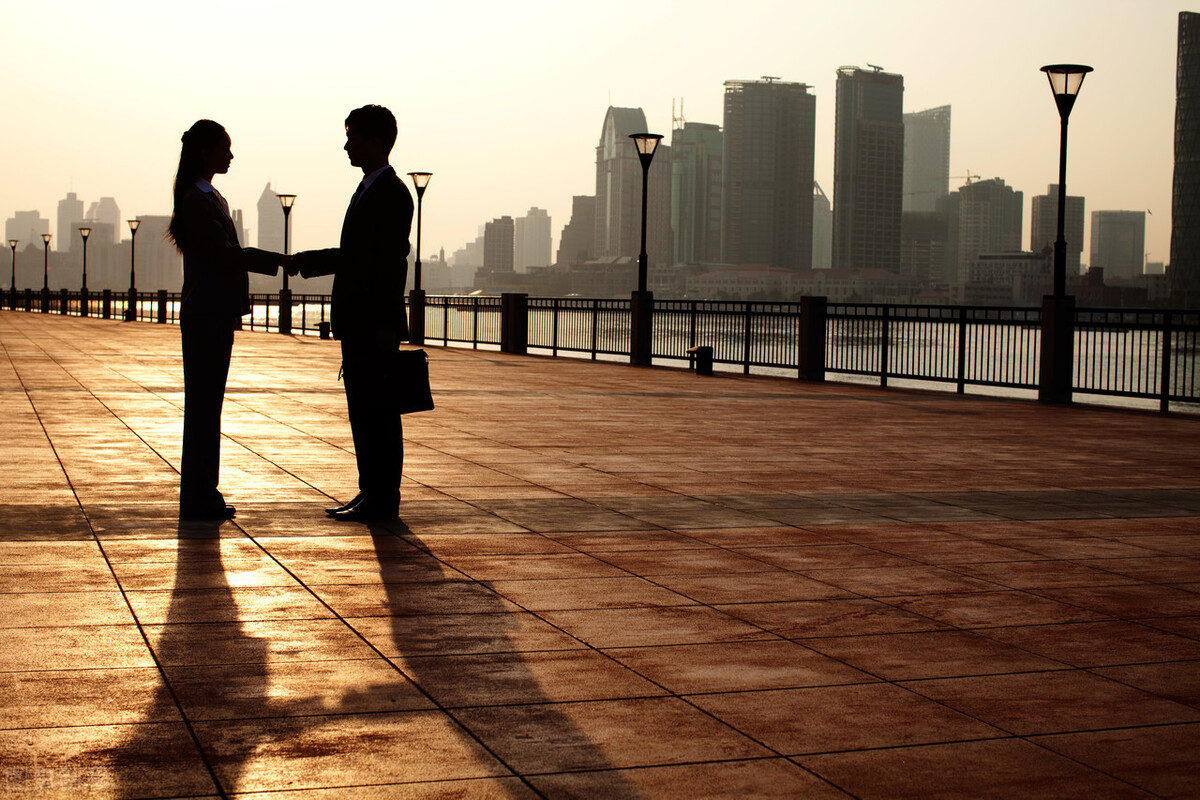 冷战是消耗感情最快的方式,冷战真的是消耗感情的最好办法