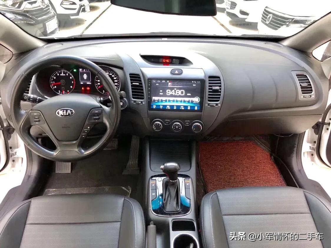 悦达起亚k3空间怎么样,起亚k3空间和座位